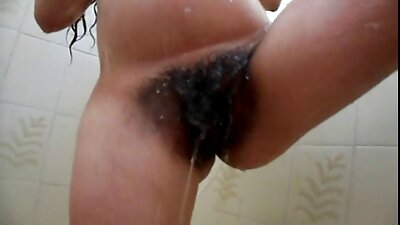 Vyras įpūtė mergaitę ir užpildė ją sperma.