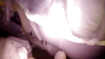 Pornografijos vaizdo įrašų atranka su rankų darbo blowjob ir sušikti.