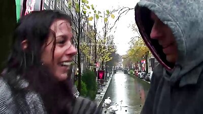 Blowjob ir POV seksas su blondine.